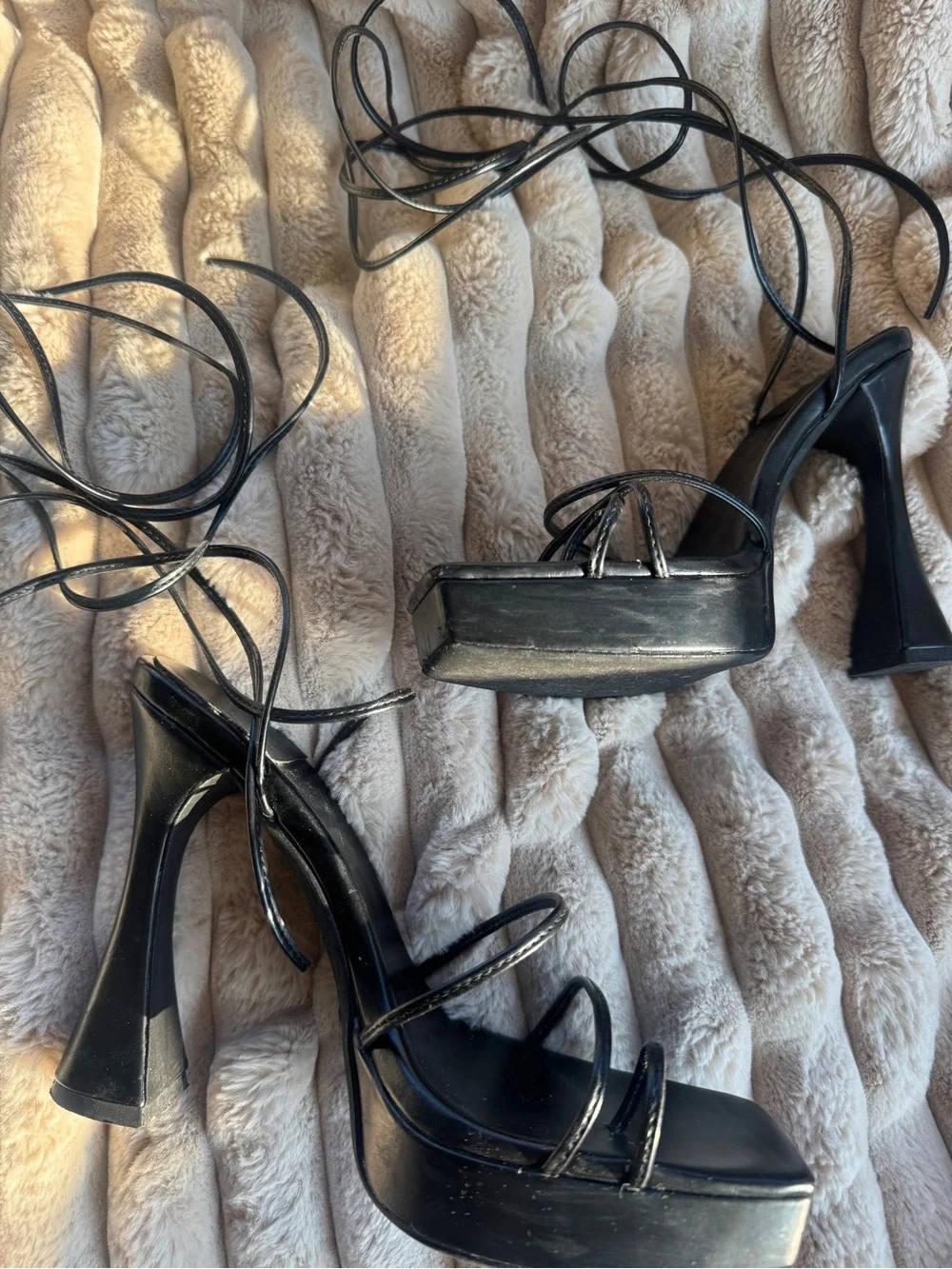 Jeffrey Campbell size good